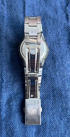 Casio Fishing Gear Illuminator AW-82