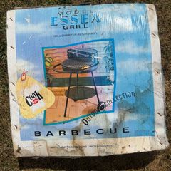 Kettle BBQ & Bag of Charcoals