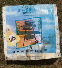 Kettle BBQ & Bag of Charcoals