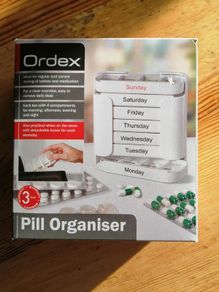 Pill organiser