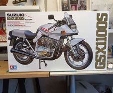 Tamiya Suzuki Katana,1/6 scale large kit