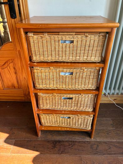 Set of drawers - wood and wicker