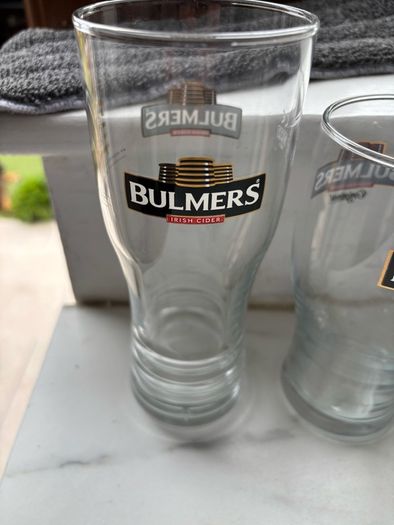 Bulmers 1 pint glass x2