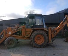Case 580f digger
