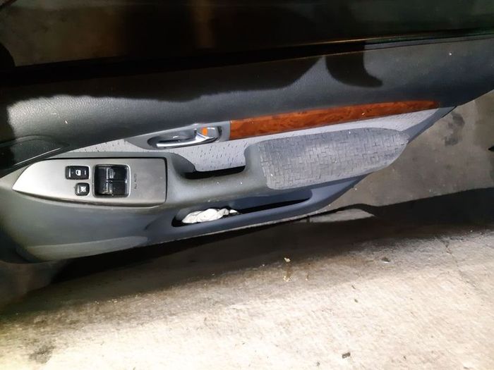 Door Front Right Toyota Land Cruiser (J12) 2007