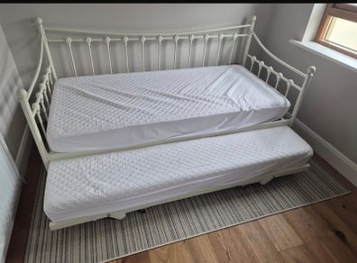 Day Bed