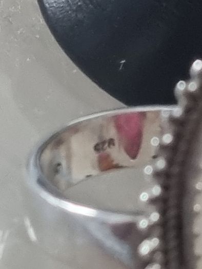 4 stunning rings,all silver,stones