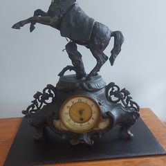 19th century French mantle clock