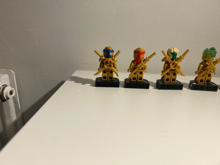 LEGO Ninjago Golden 10 year anniversary mini figures (RARE)