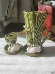 Sylvac 2 pieces Swan in Reeds