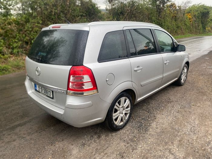 2012 Opel Zafira nct 10/27 7 seater