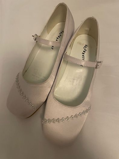 Communion Dress Age 8 /9 with shoes size 3