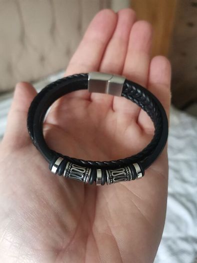 Men's Stylish Silver and Black Bracelet