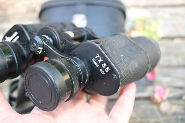 Vintage Cavalier Binoculars Coated Optics Wide Angle Field Glasses Made In Japan 7 x 35