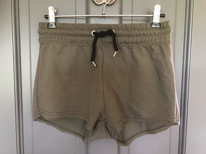 Pennys girls shorts x3 size 4