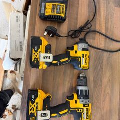 Dewalt 18v brushless cordless twinpack