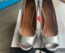Kate Appleby Heel - Size 40