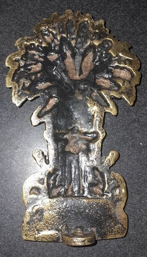 Vintage brass heavy sheaf of wheat