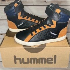 Hummel Game Jr High trainers - Brand New