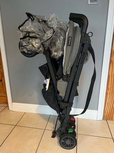 Uppababy G-Luxe umbrella Stroller