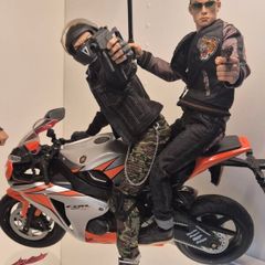 damtoys 1/6 gangster kingdom figures and 1/6 bike hot toys scale
