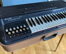 Electric vintage Sheltone organ