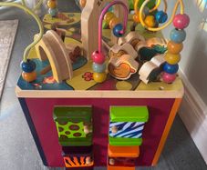 Zany zoo