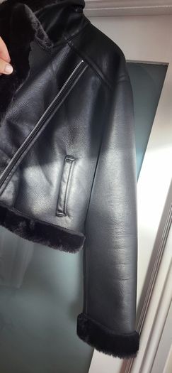 H&M Black faux leather & fur cropped biker jacket Sz M (Fit 12-14UK) Rrp 89.99