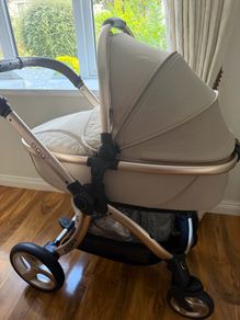 Egg 3 travel system