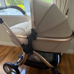 Egg 3 travel system