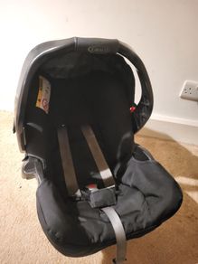 Graco baby car seat