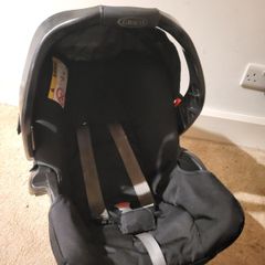 Graco baby car seat