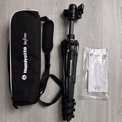 Manfrotto tripod