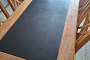 Solid oak dining room table and 6 chairs