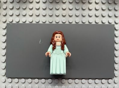 lego pirates of the Caribbean poc037 Carina Smyth minifigure