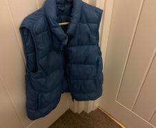 Blue Gilet age 9/10
