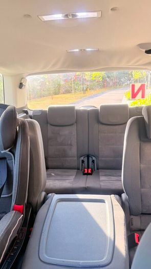 Volkswagen touran Petrol  7 Seater Automatic