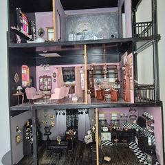 art house , doll house, miniature