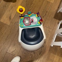 Mamas and Papas Baby Snug Floor Seat