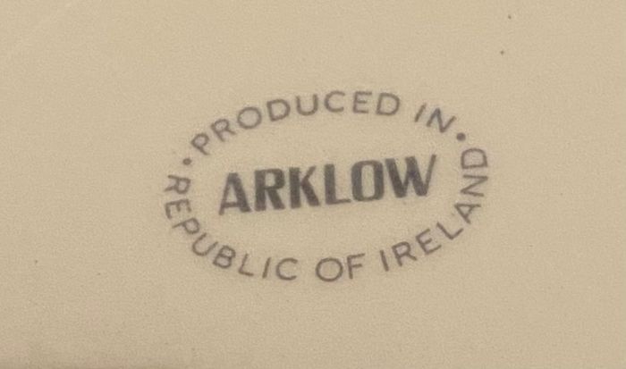 Arklow Pottery taurine, two for forty euros