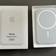 iPhone battery pack (MagSafe)