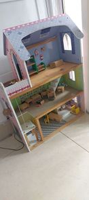 doll house