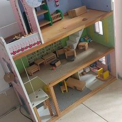 doll house