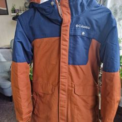 Columbia boys nordic Strider II Waterproof parka.