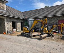 Mini digger hire