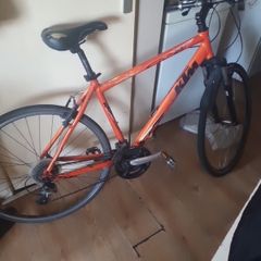 bike ktm racing bike working front breaks need work saddle small tear but quality bike.size um 6ft so adult