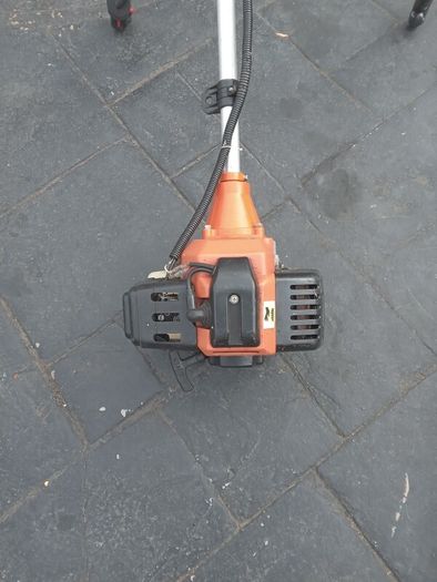 Protool Ireland PTBC430 gasoline grass trimmer and brush cutter