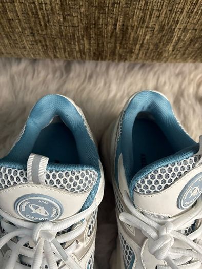 Axel Arigato Trainers - Marathon Runner in Blue