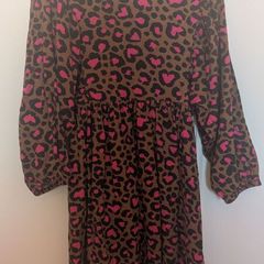 Girl's dress
