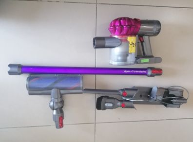 dyson v7 in great condition after full service done with fresh filter and motorhead